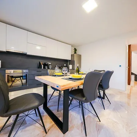 Guest house Royal Exclusive 5*