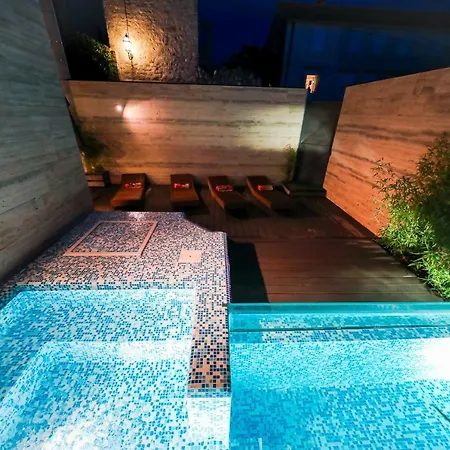 Konukevi Royal Exclusive 5*